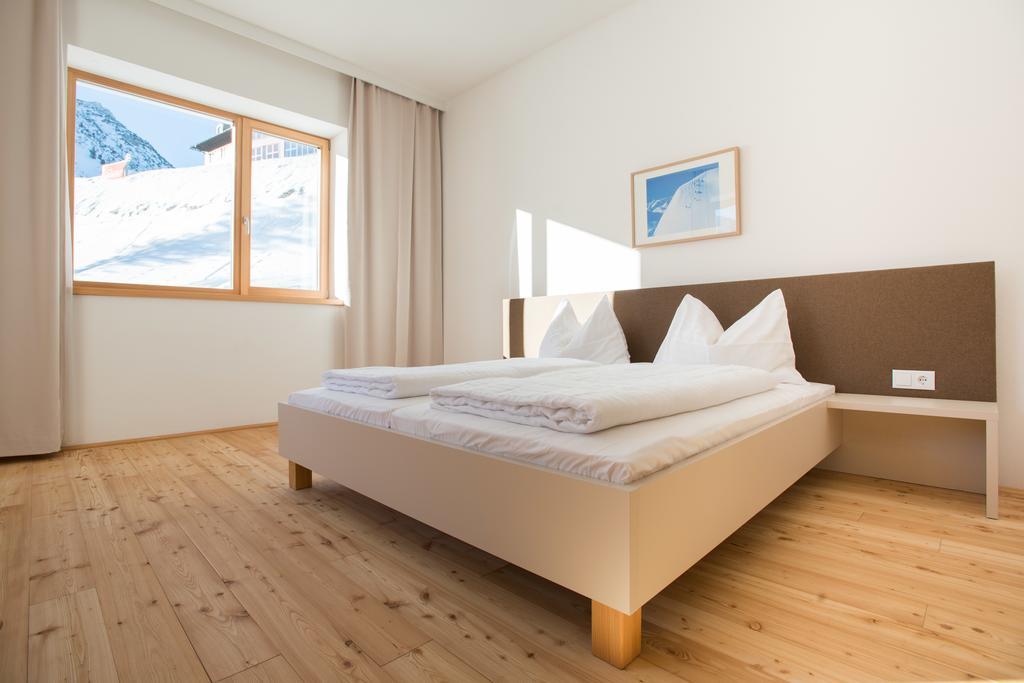 Joschi Sporthaus 4*